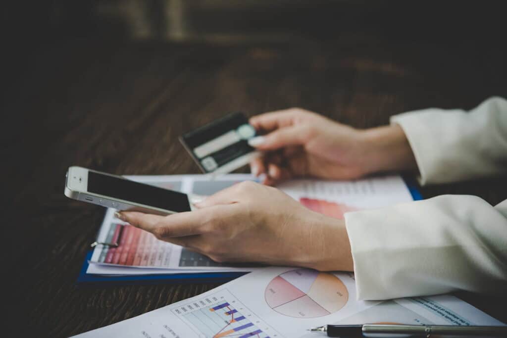 ¿Te han cobrado una comisión bancaria ilegal? Así puedes reclamar las comisiones prohibidas 2 Reclamación de comisiones bancarias ilegales en España